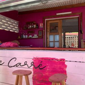 Photos de Bref art le carre rose soumises par les membres 