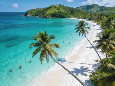 Les plus belles plages de guadeloupe : le guide complet (carte + conseils)
