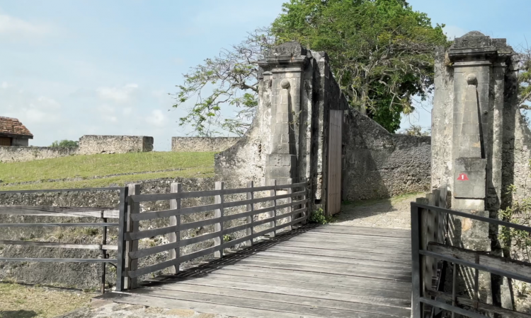 Le fort Fleur d'épée en Guadeloupe