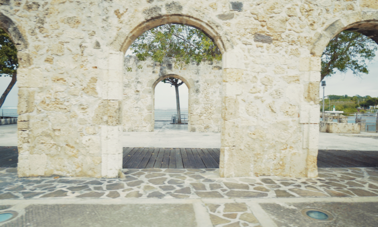 Le port du moule en guadeloupe