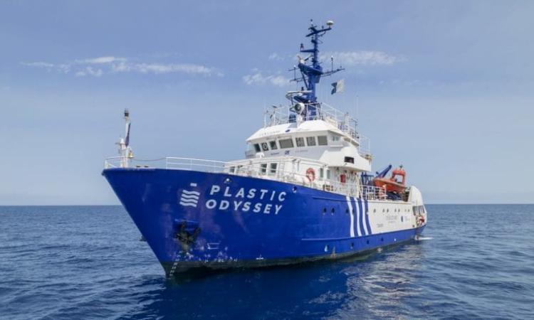 Le Plastic Odyssey en escale jusqu’au 20 juillet en Guadeloupe pour sensibiliser à la lutte contre la pollution plastique