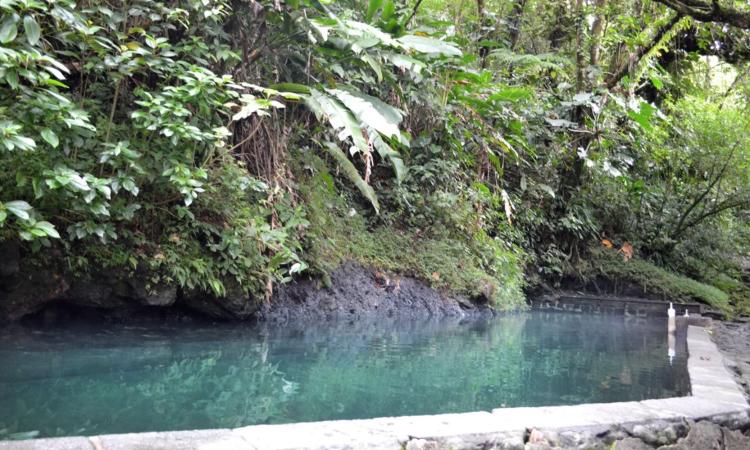 Baignade interdite aux bains jaunes de saint-claude